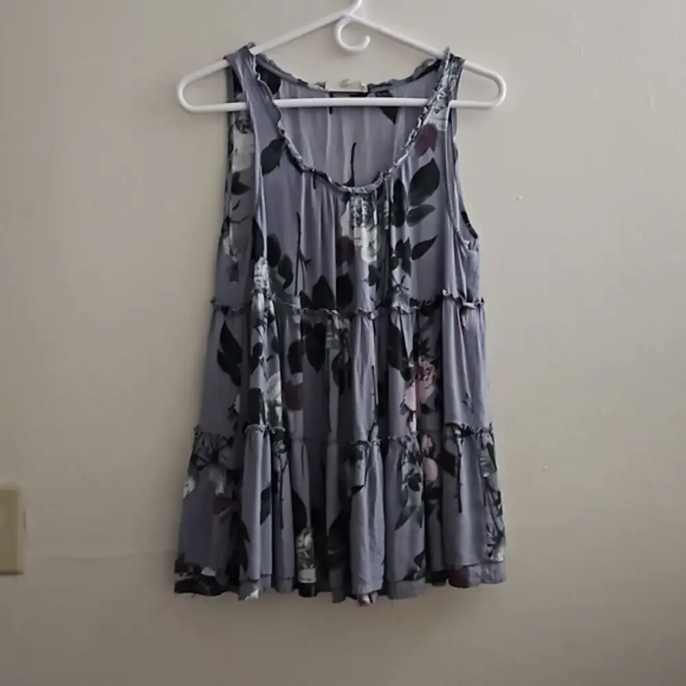 Small Entro tunic top - Picture 1 of 3